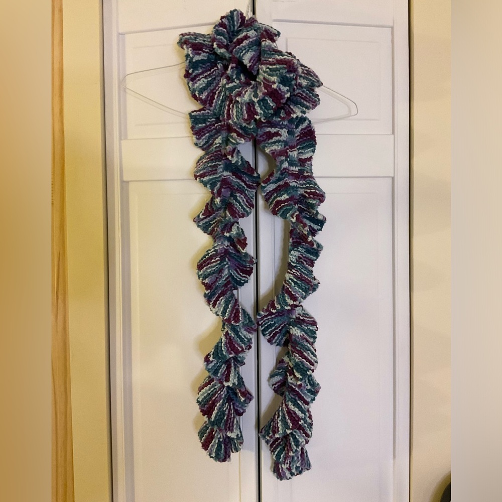 2 Handmade Ruffle Scarf Bundle - Picture 5 of 6